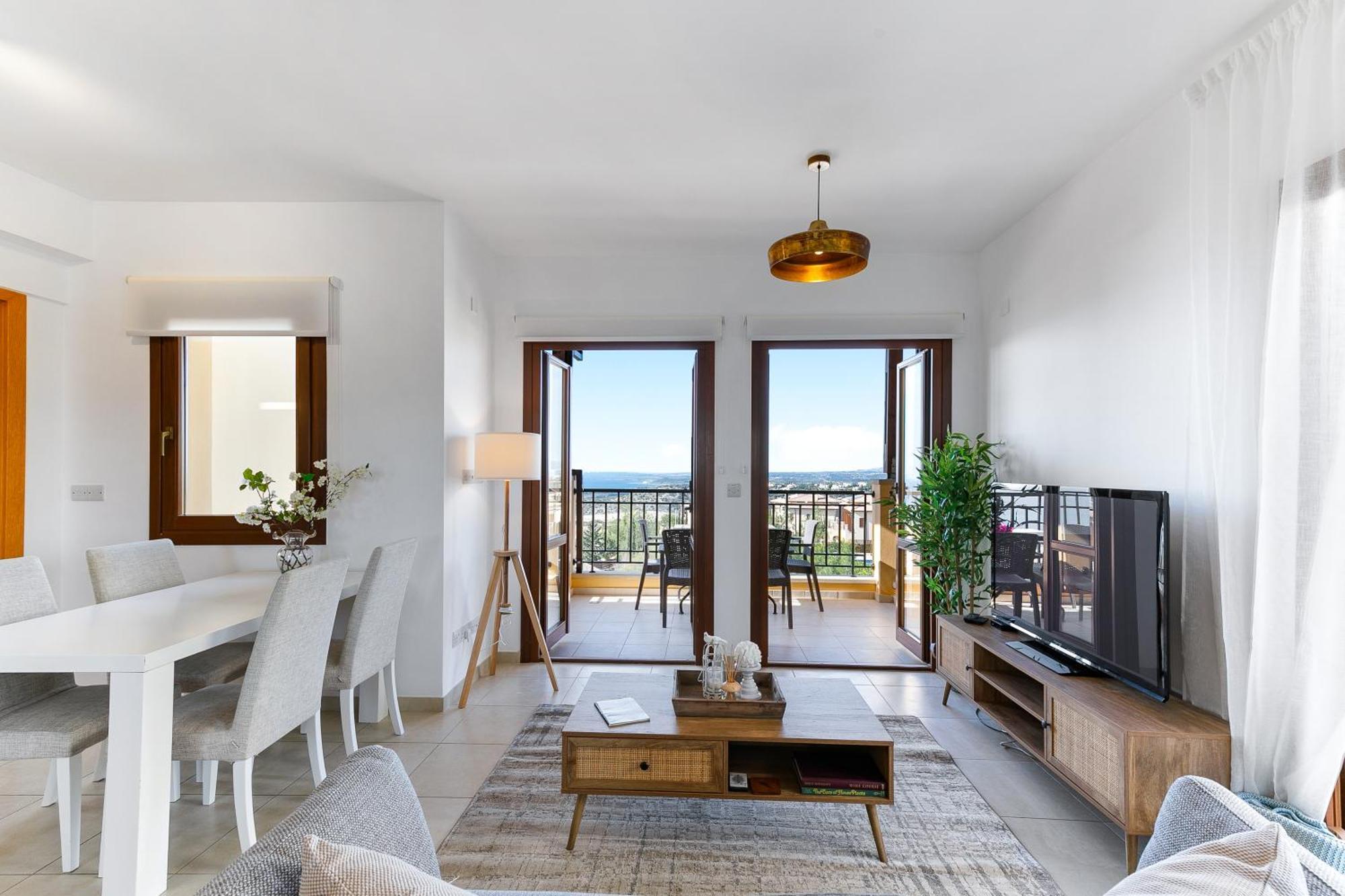 1 Bedroom Apartment Pyrgos With Beautiful Sea And Sunset Views, Aphrodite Hills Resort 库克里亚 外观 照片