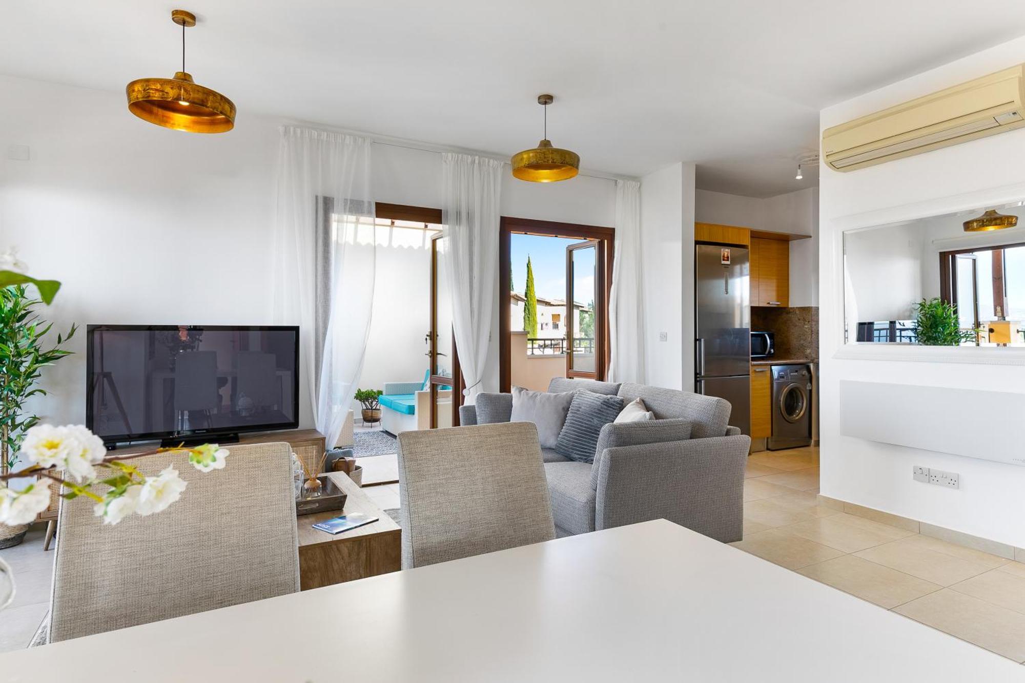 1 Bedroom Apartment Pyrgos With Beautiful Sea And Sunset Views, Aphrodite Hills Resort 库克里亚 外观 照片